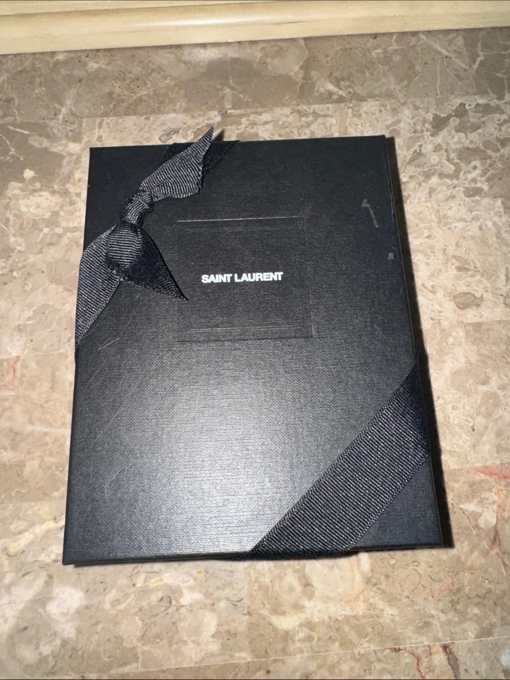 SAINT LAURENT CASSANDRE MATELASSÉ SMALL ENVELOPE WALLET IN GRAIN DE POUDRE - Picture 3 of 9